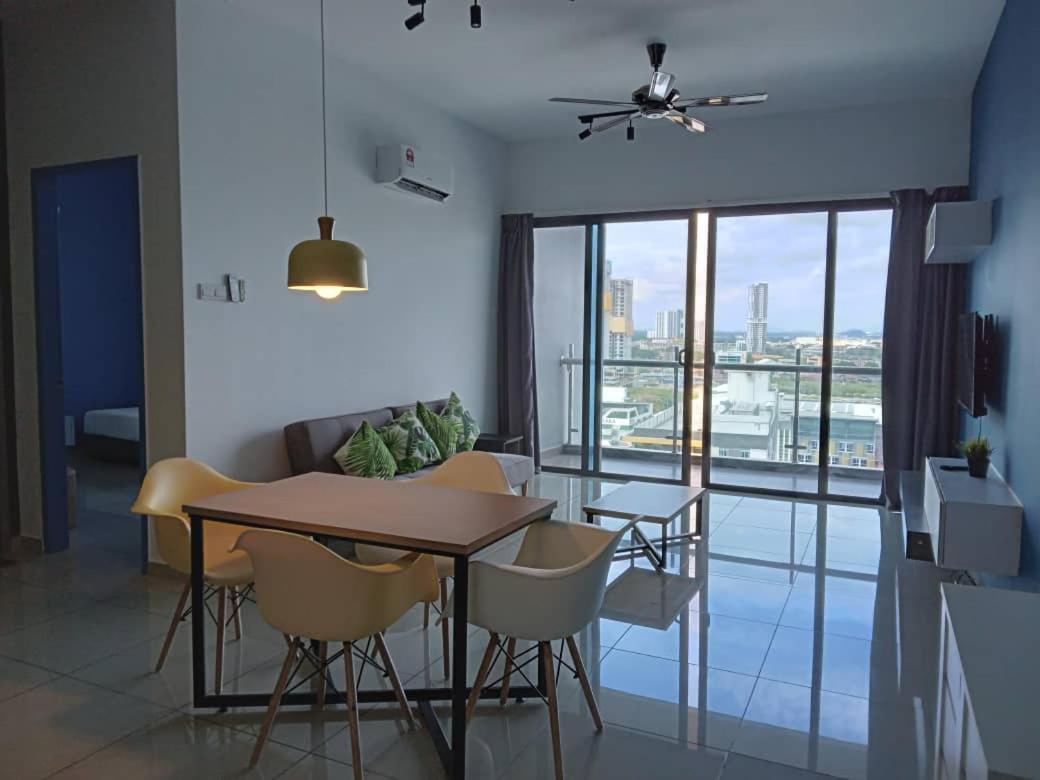 Atlantis @ Icon Apartment *