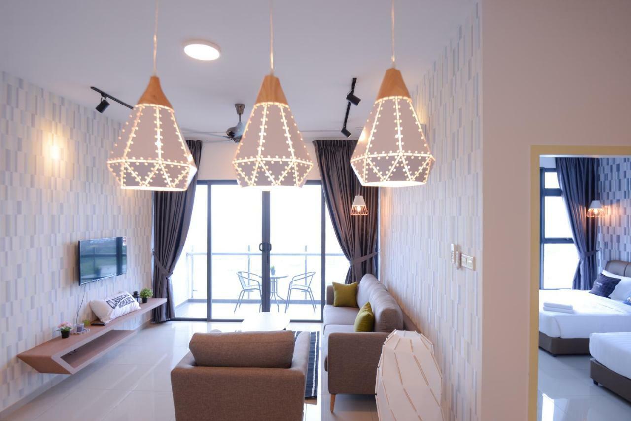 Atlantis @ Icon Apartment *