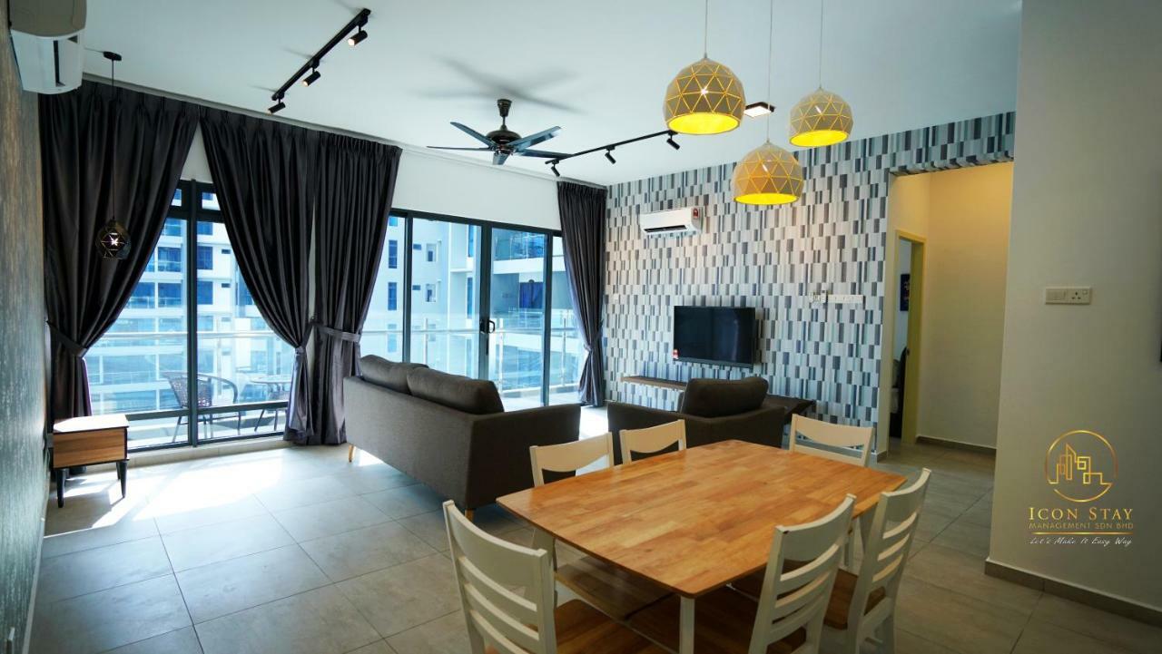 Atlantis @ Icon Apartment *